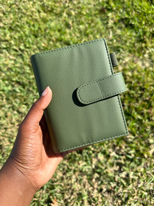 Olive A7 Pebble Wallet